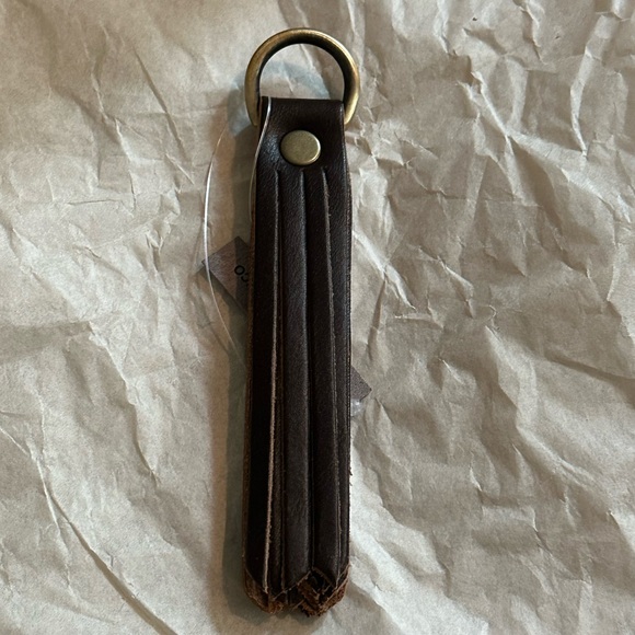 Portland Leather Large Tassel Keychain - Picture 2 of 6